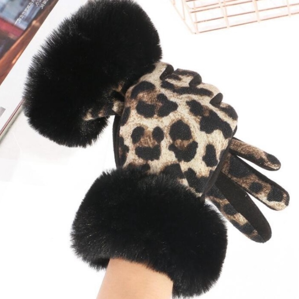 LEOPARD GLOVES WITH FAUX FUR TRIM